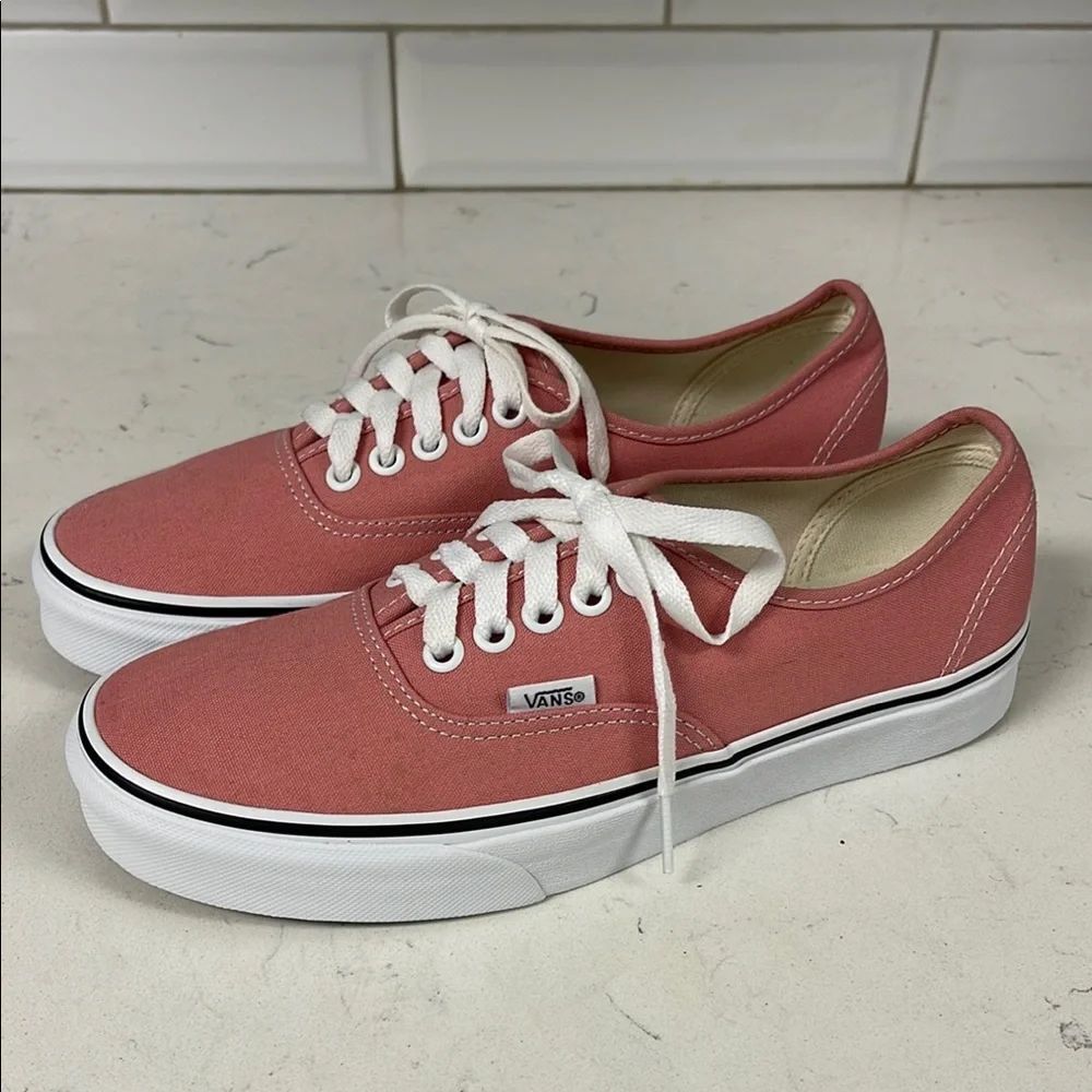 Vans Authentic Rosette & White Skate Shoes Size 8 Dusty Rose Pink Color